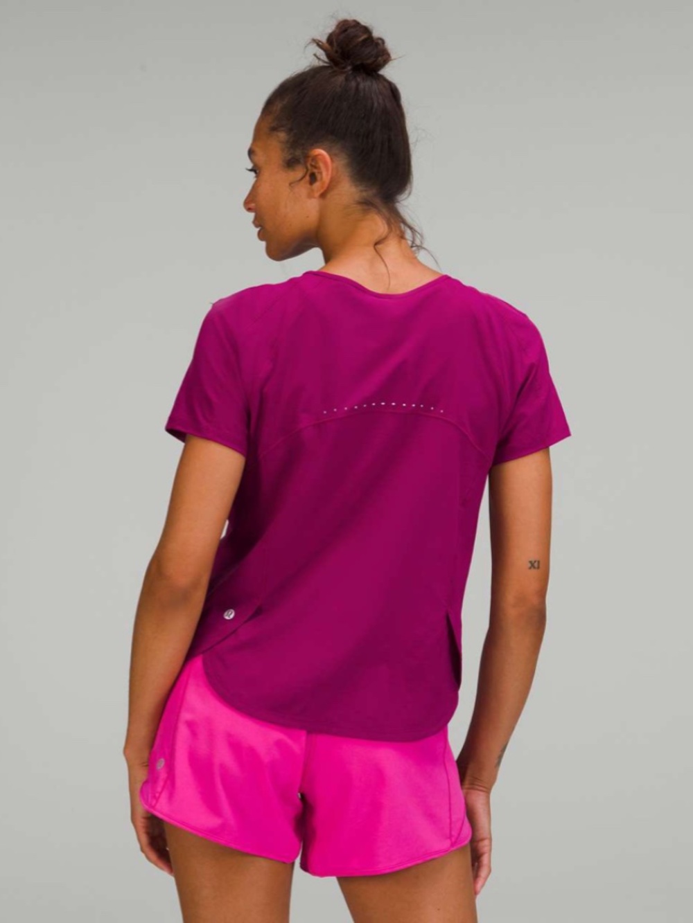 Lululemon Lightweight Stretch Running Short Sleeve Shirt - Picture 2 of 9